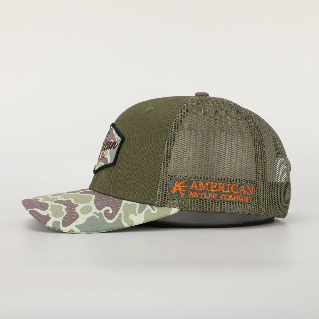 Old skool camo patch snapback.